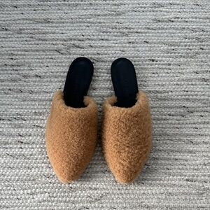 Jenni Kayne Cozy Tan Shearling Mules